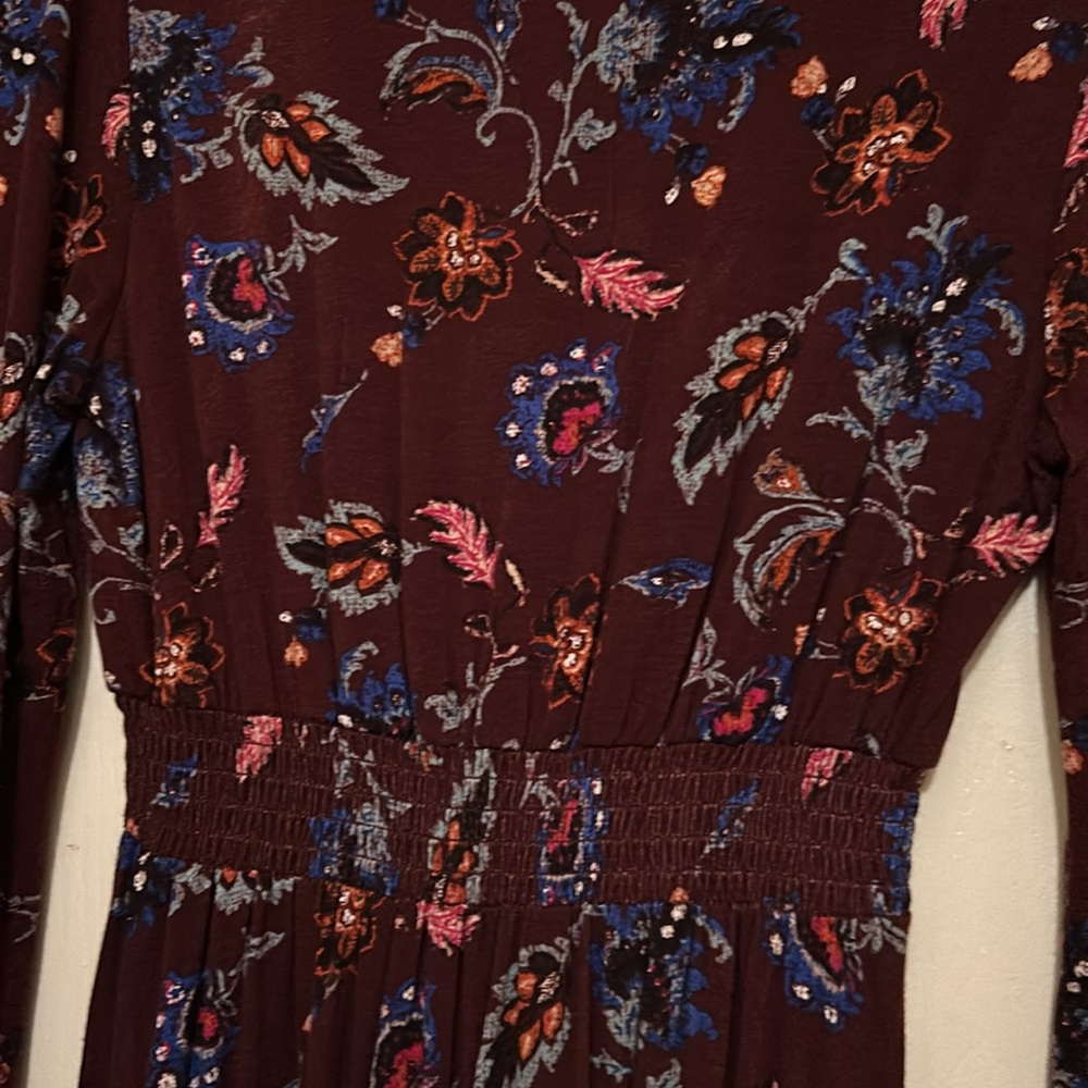 Dress - Picture 5 of 5